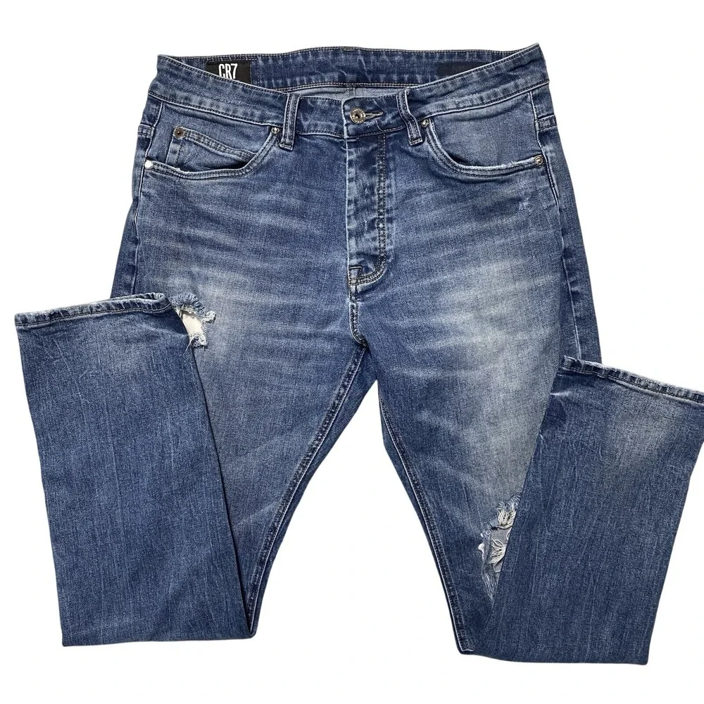 CR7 Cristiano Ronaldo Mens Distressed Blue Denim Tapered Jeans 32x30 Button‎ Fly